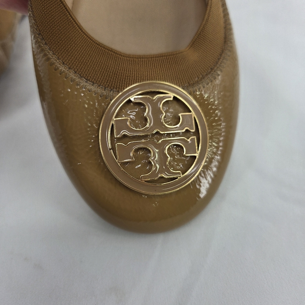 Tory Burch Caroline Ballet Flats s/n 36509 7M Camel color Patent Leather - Picture 5 of 11